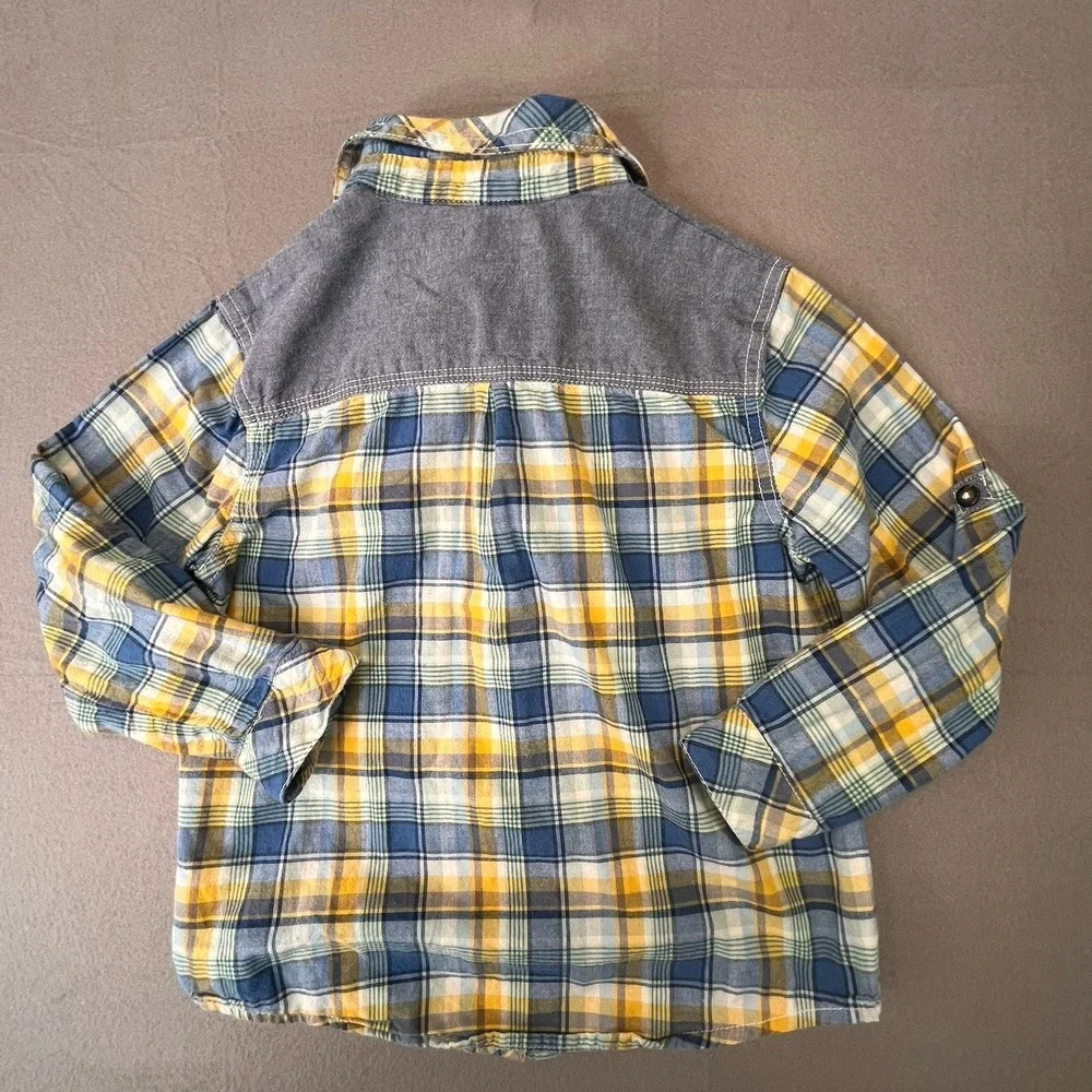 Genuine Kids by OshKosh B'gosh Plaid Button-down Long-Sleeve Shirt - Size 6